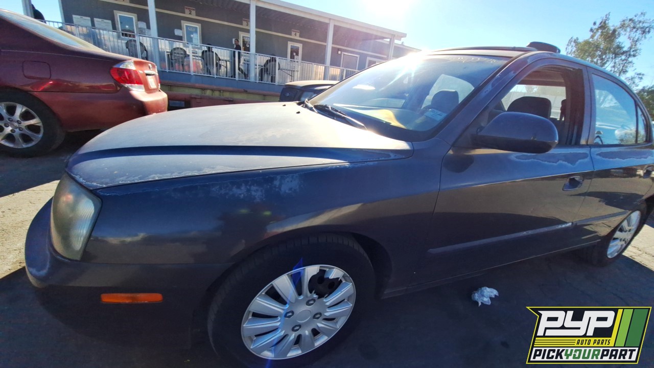 2003 HYUNDAI ELANTRA partes disponibles