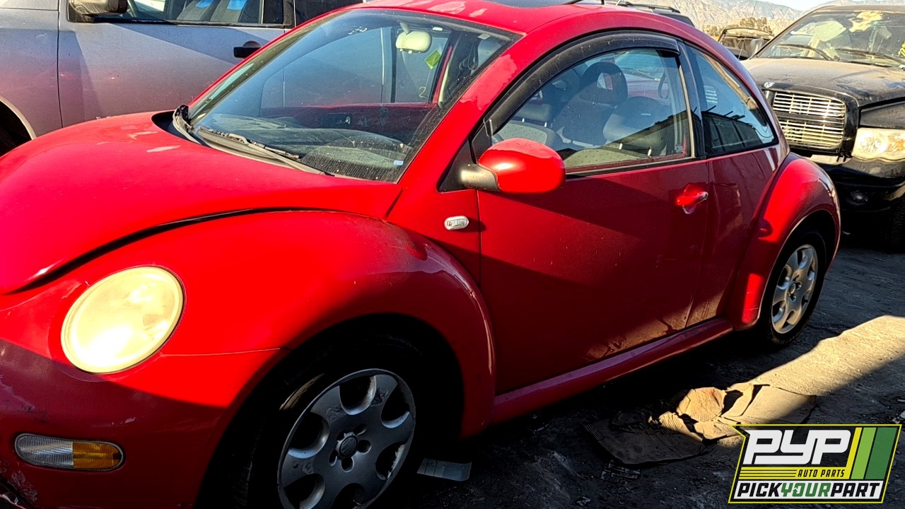 2002 VOLKSWAGEN BEETLE partes disponibles