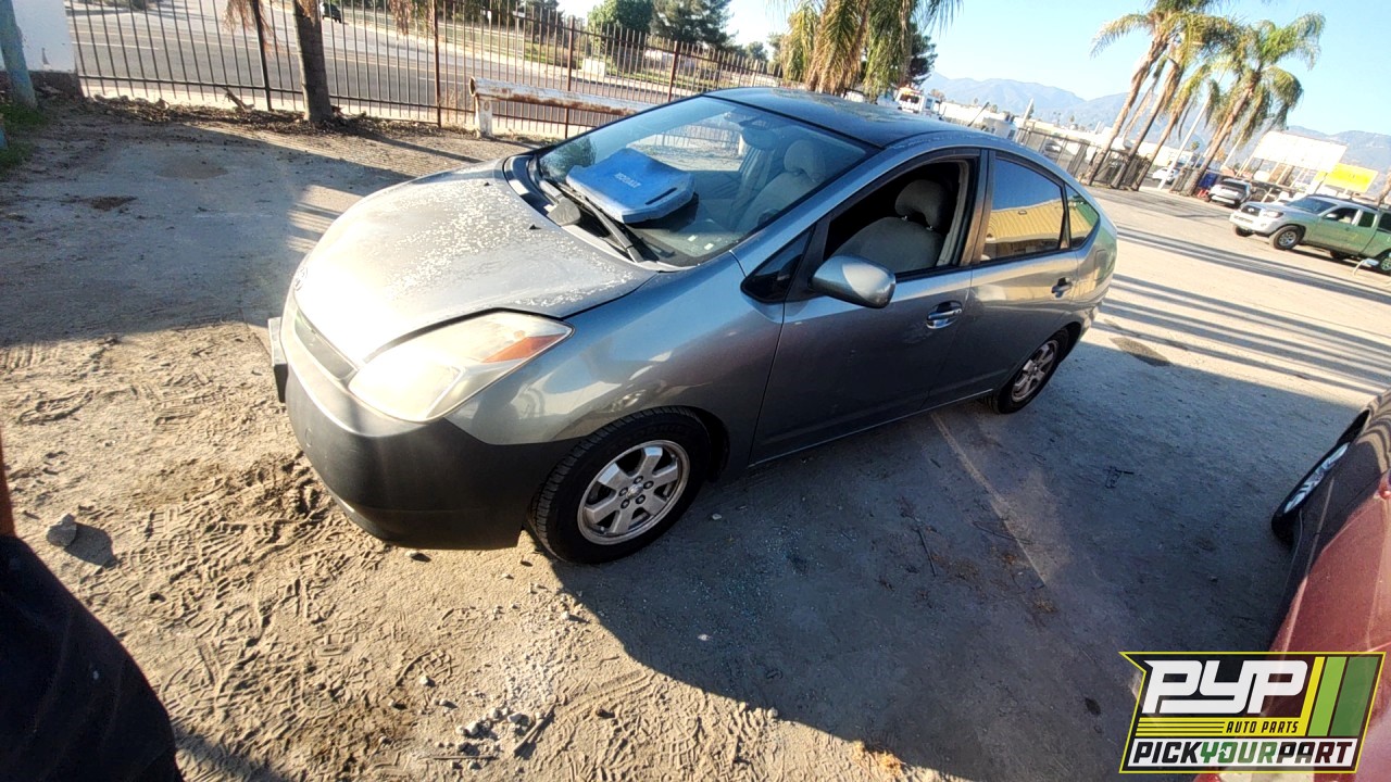 2004 TOYOTA PRIUS partes disponibles