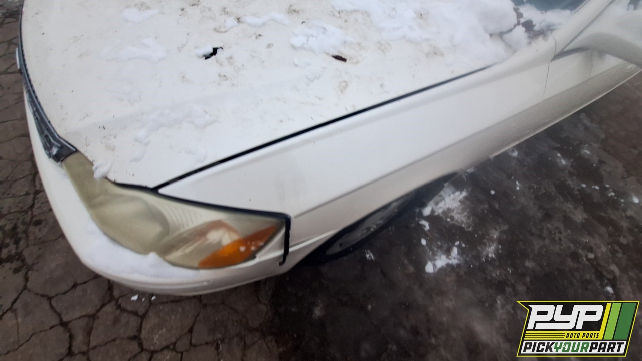2003 TOYOTA AVALON available for parts
