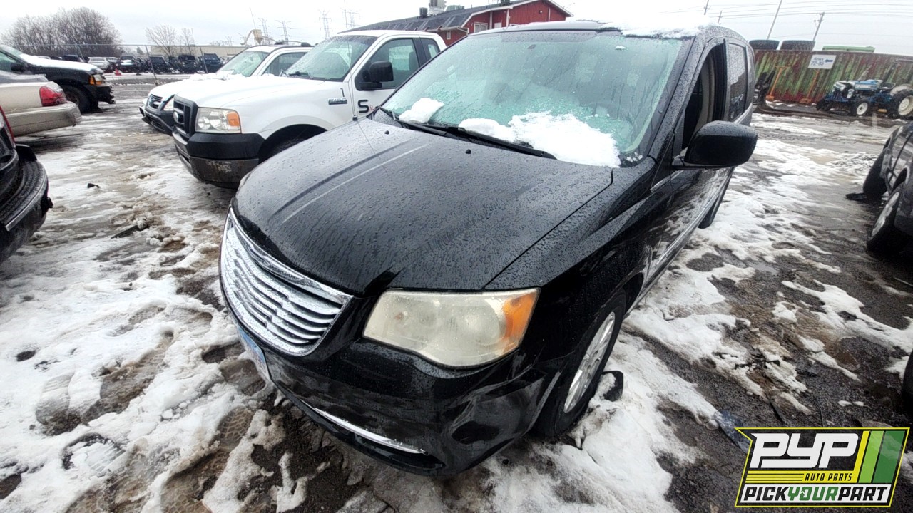 2014 CHRYSLER TOWN & COUNTRY partes disponibles