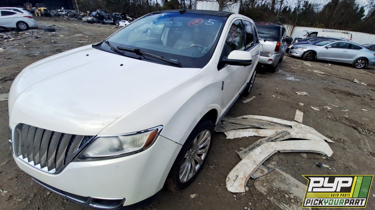 2012 LINCOLN MKX available for parts