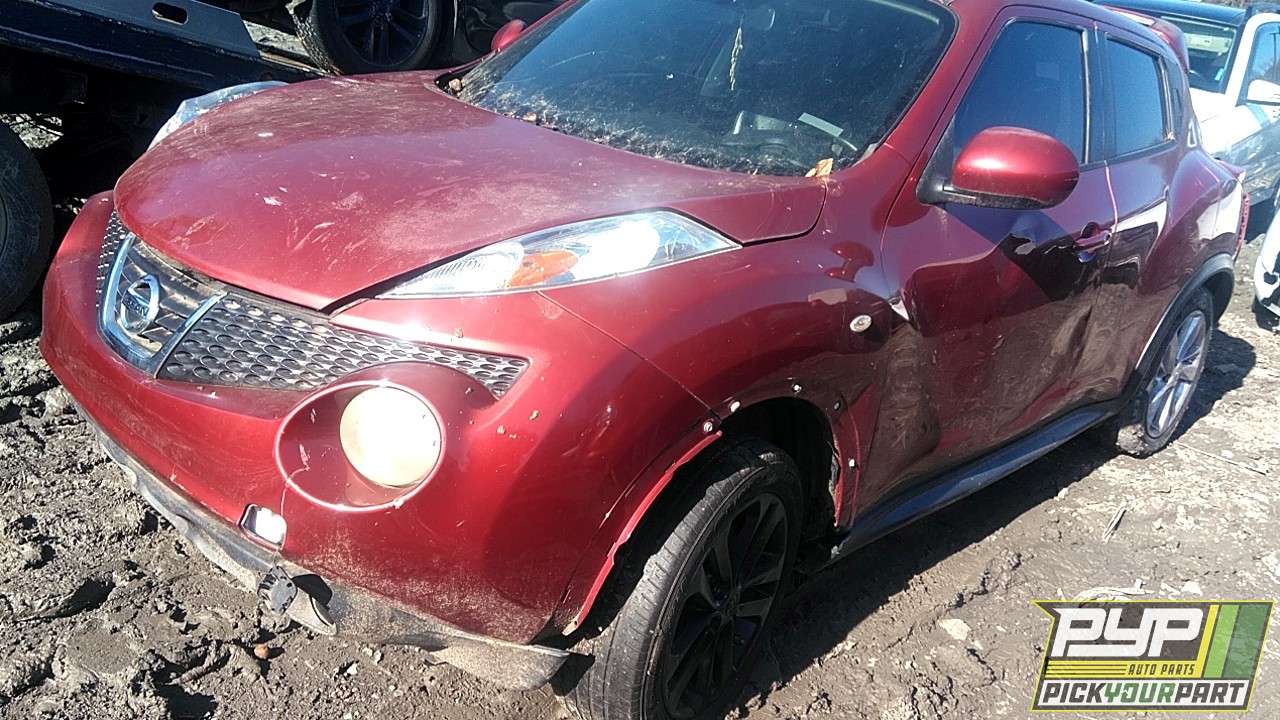 2011 NISSAN JUKE partes disponibles