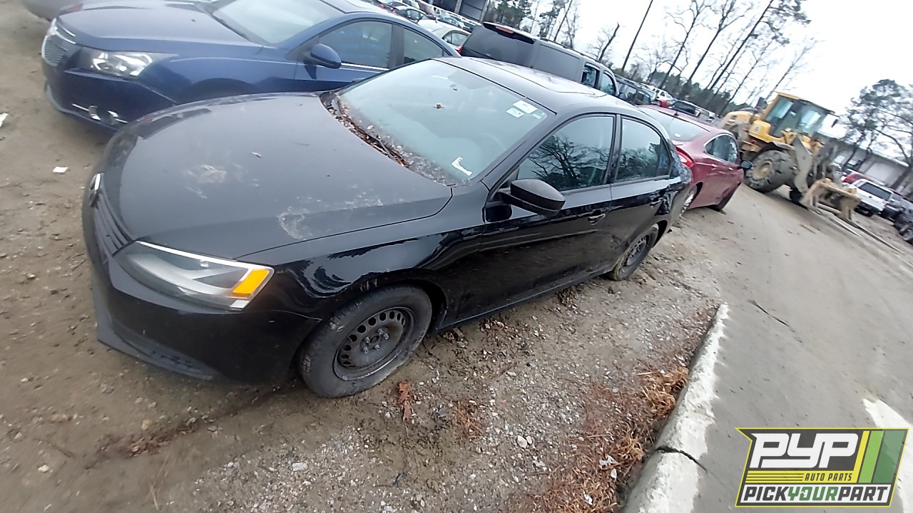 2013 VOLKSWAGEN JETTA available for parts