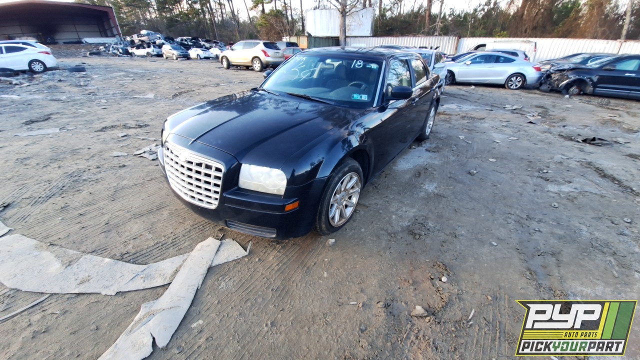 2008 CHRYSLER 300 available for parts