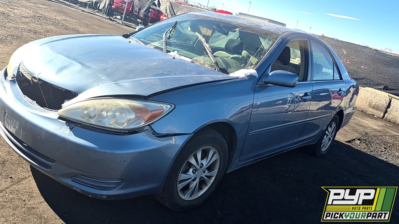 2004 TOYOTA CAMRY partes disponibles
