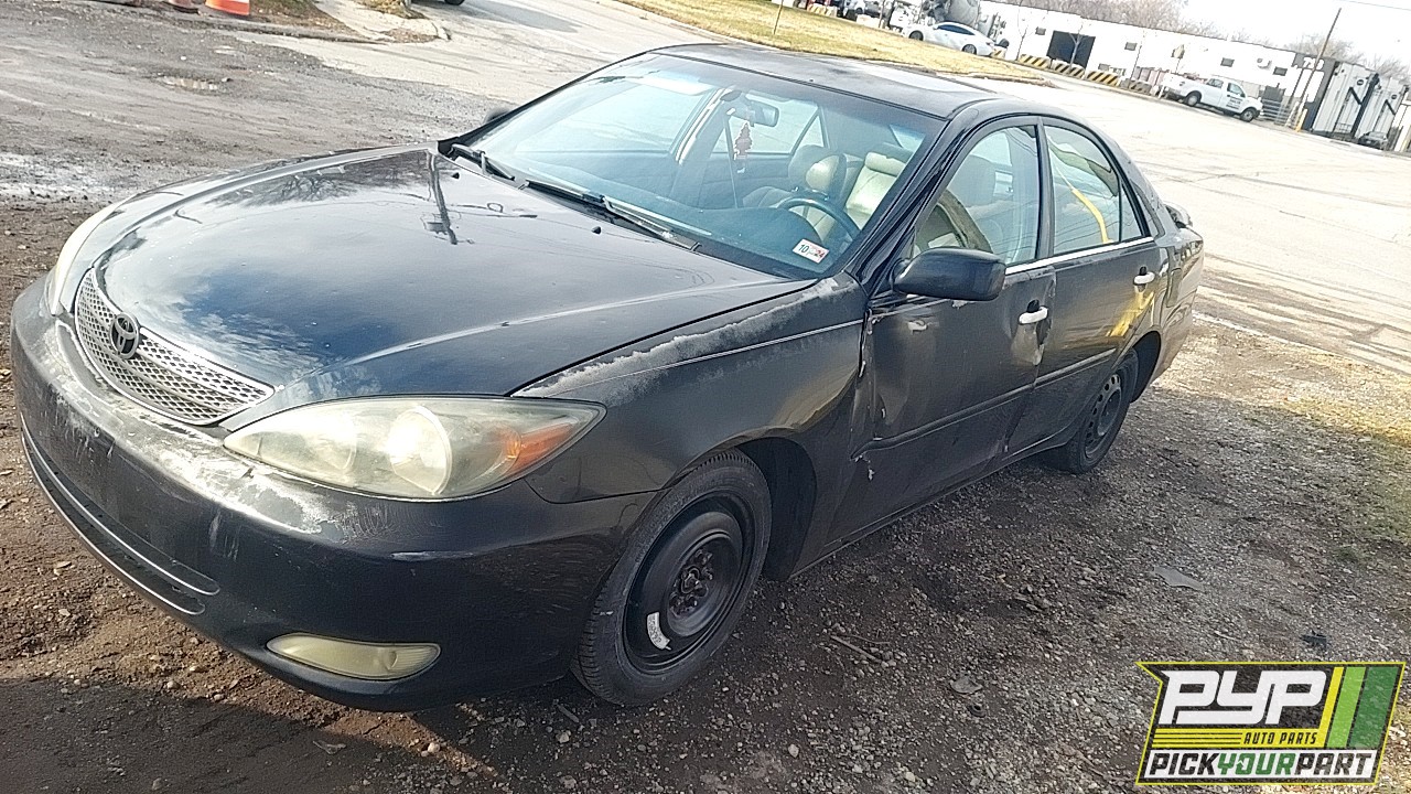 2003 TOYOTA CAMRY partes disponibles