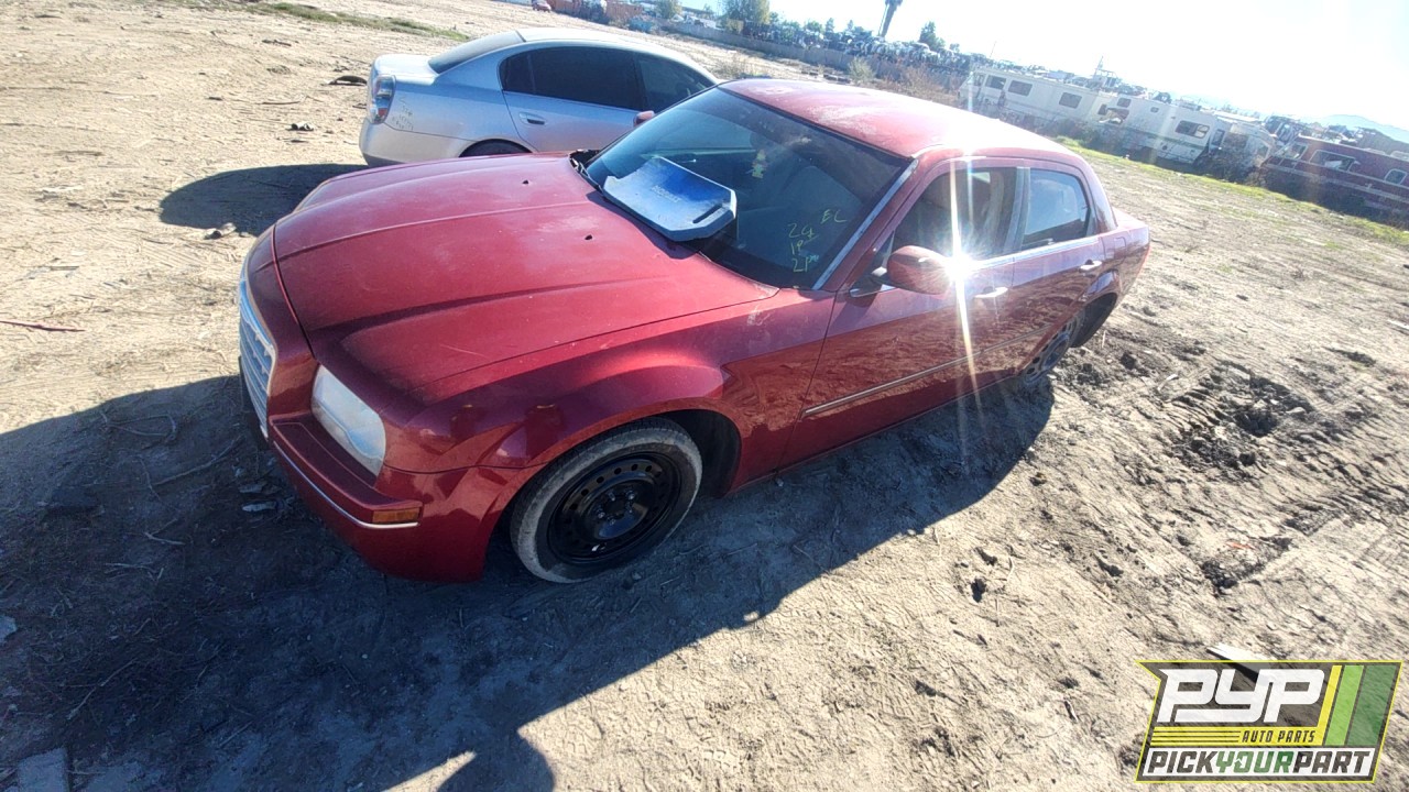 2007 CHRYSLER 300 available for parts