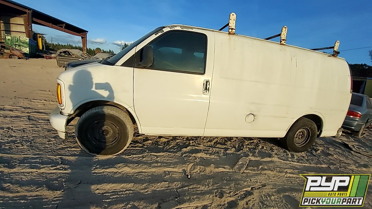 2002 CHEVROLET EXPRESS 1500 available for parts