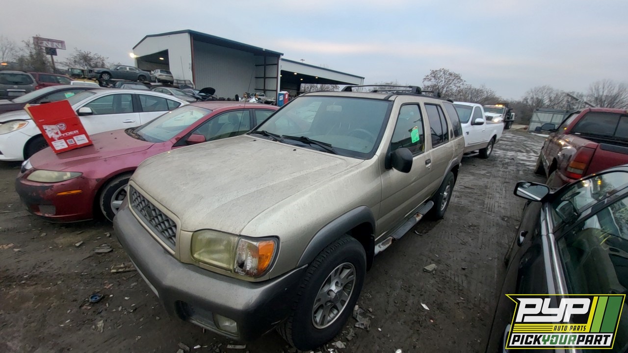 2001 NISSAN PATHFINDER partes disponibles