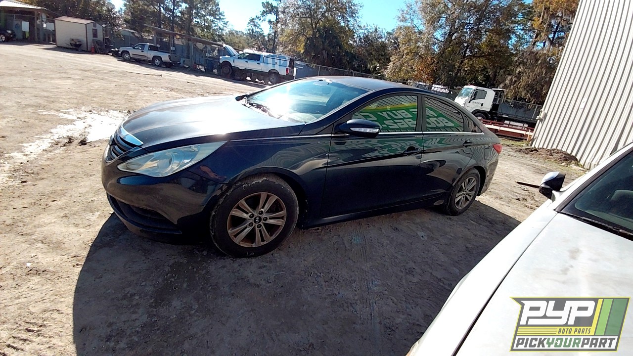 2014 HYUNDAI SONATA available for parts
