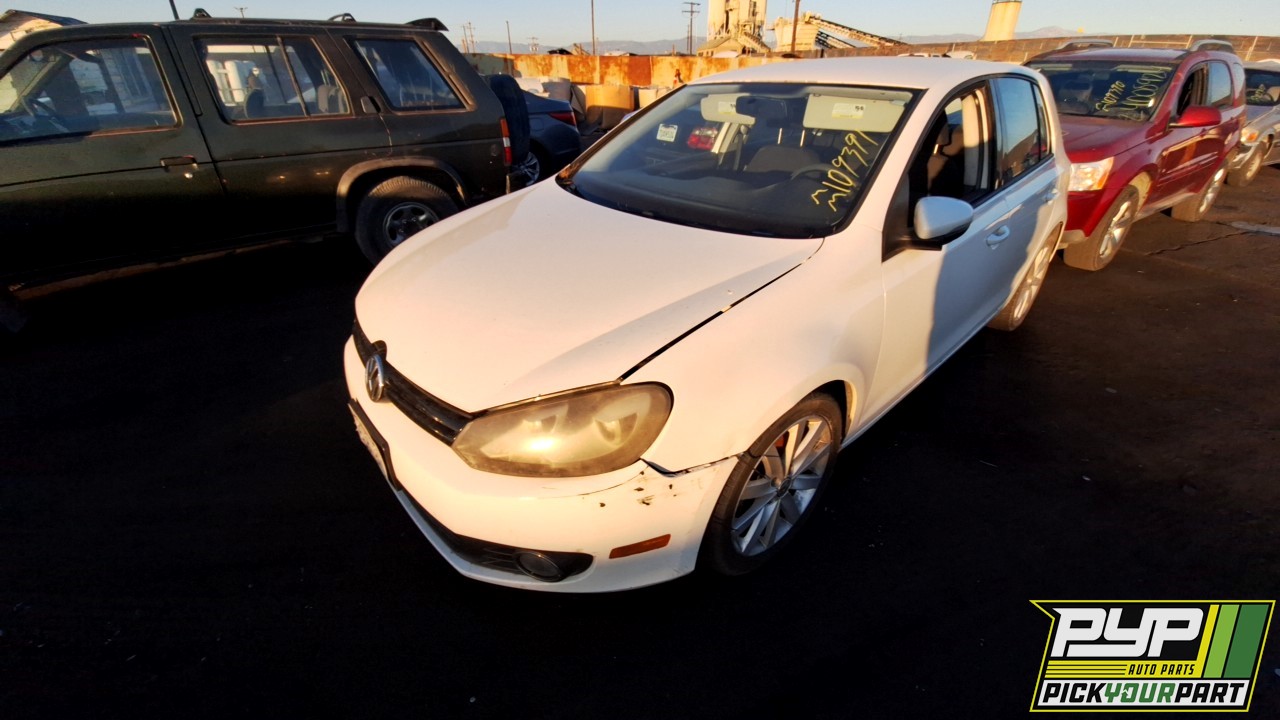 2010 VOLKSWAGEN GOLF partes disponibles