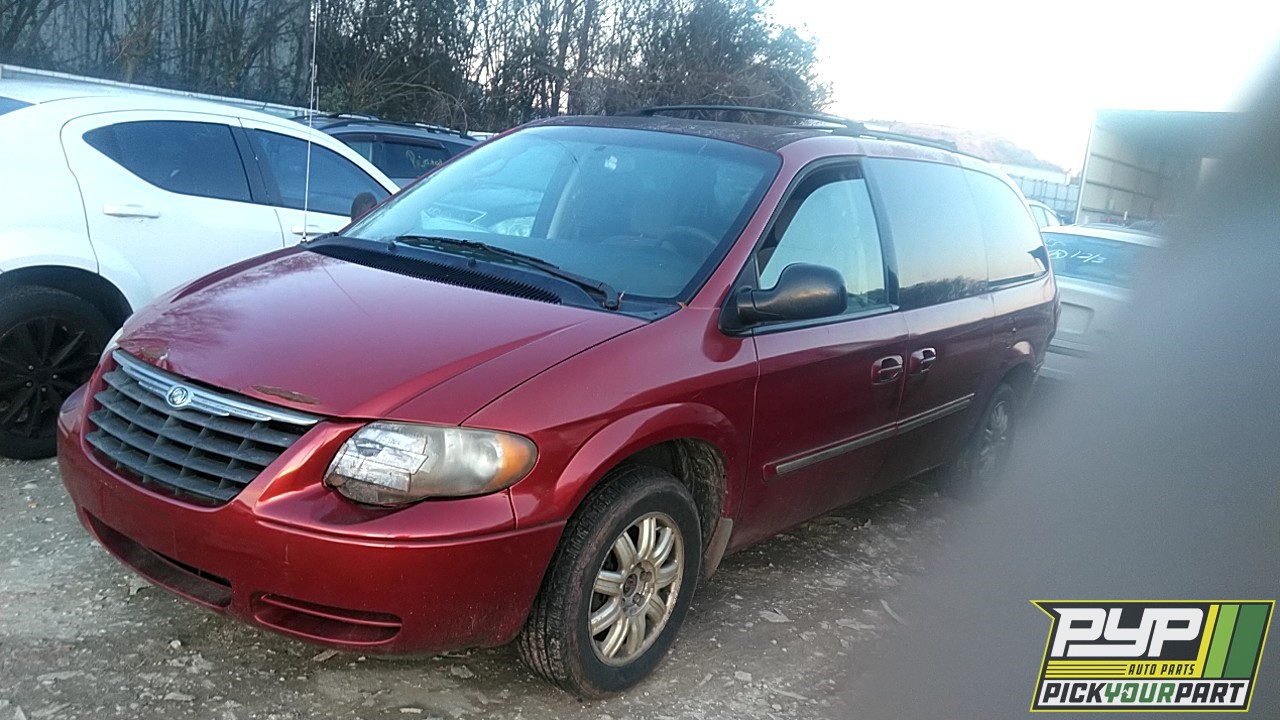 2006 CHRYSLER TOWN & COUNTRY available for parts
