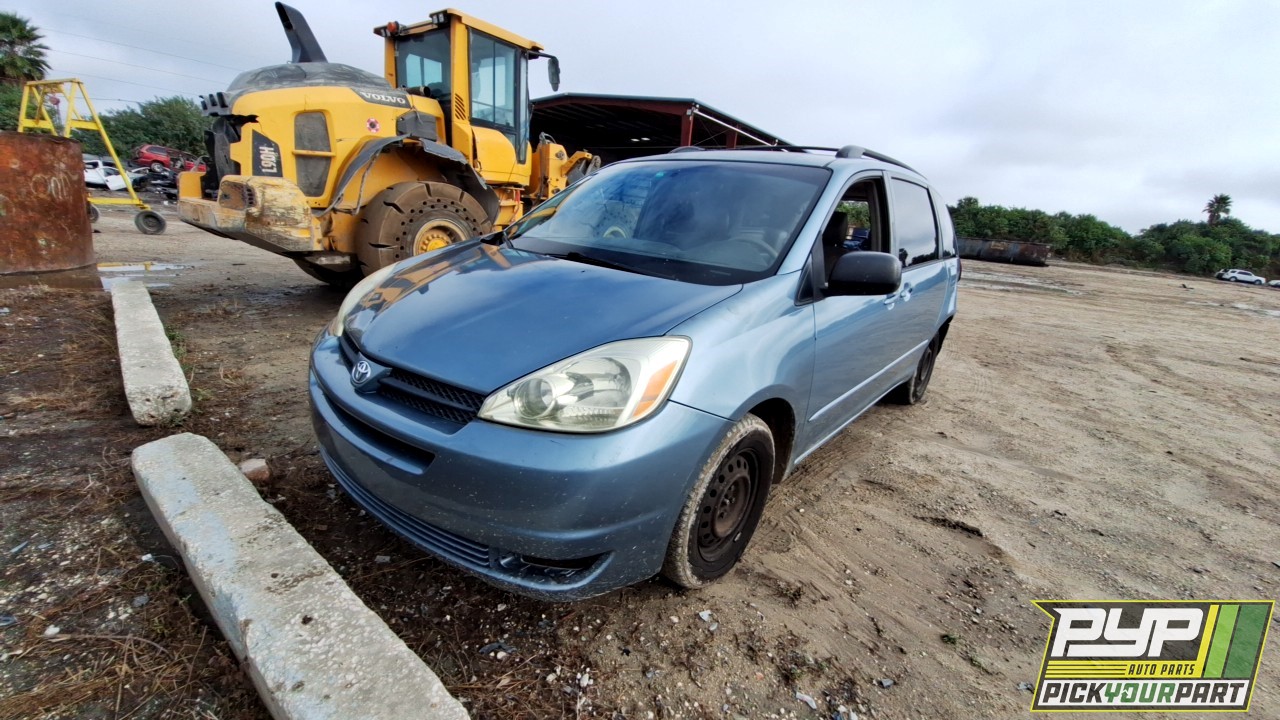 2005 TOYOTA SIENNA available for parts