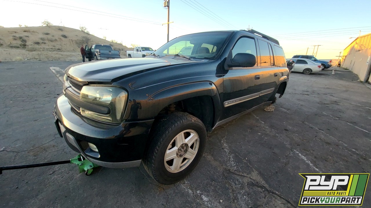 2002 CHEVROLET TRAILBLAZER EXT available for parts