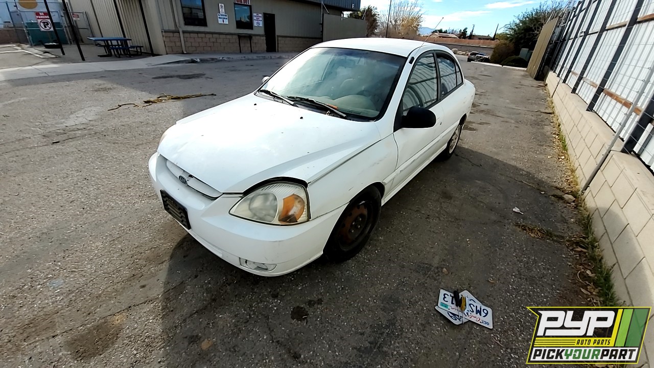 2003 KIA RIO available for parts