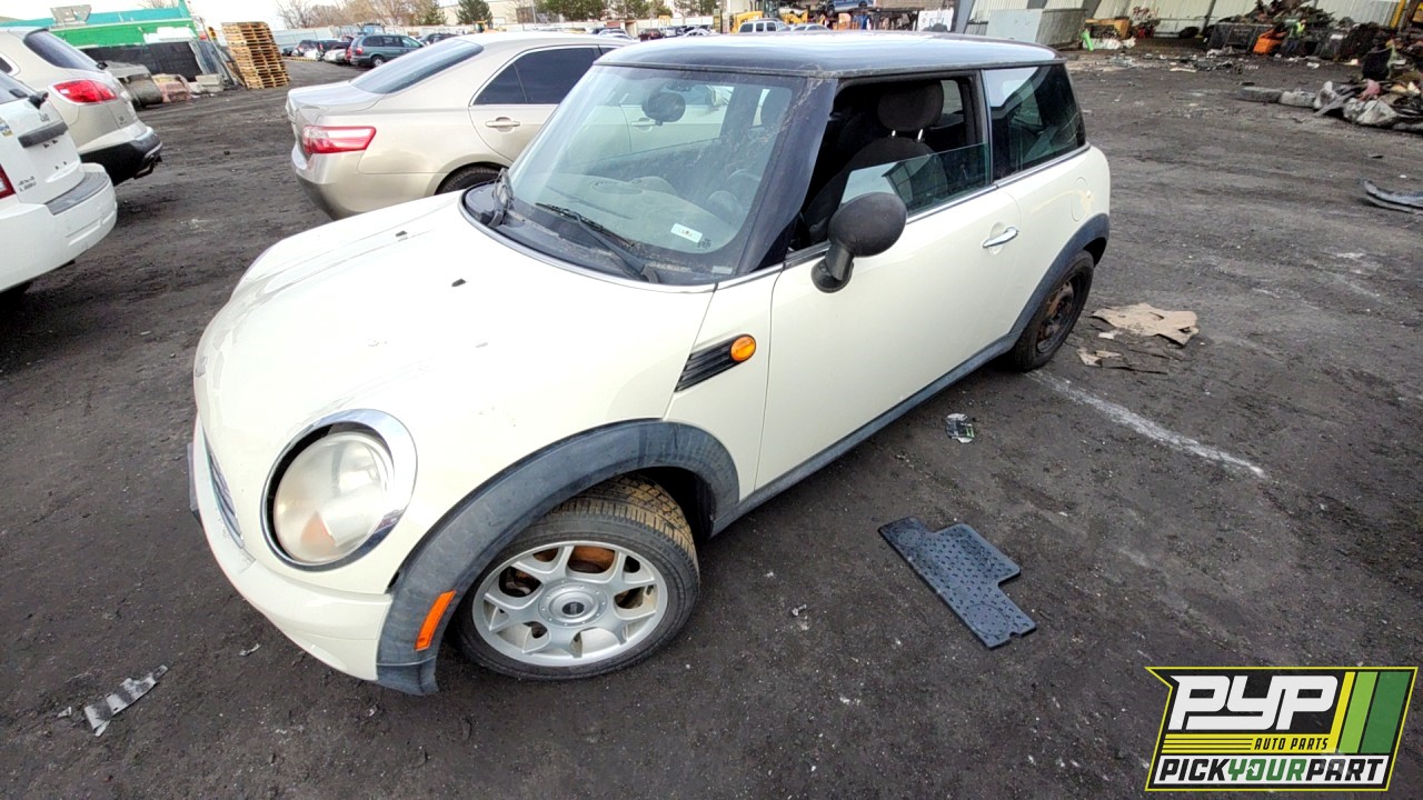 2007 MINI COOPER partes disponibles
