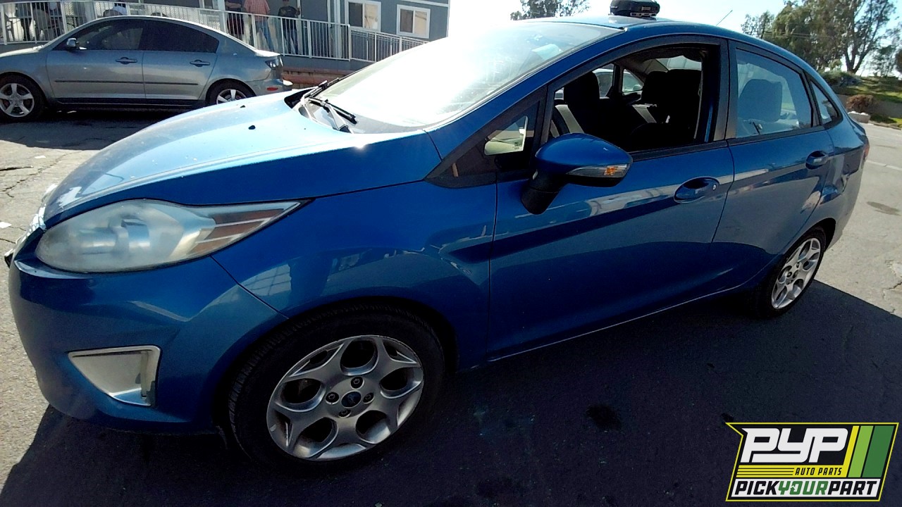 2011 FORD FIESTA partes disponibles