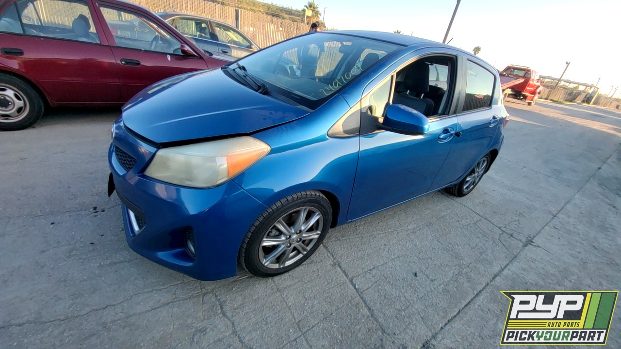 2012 TOYOTA YARIS partes disponibles