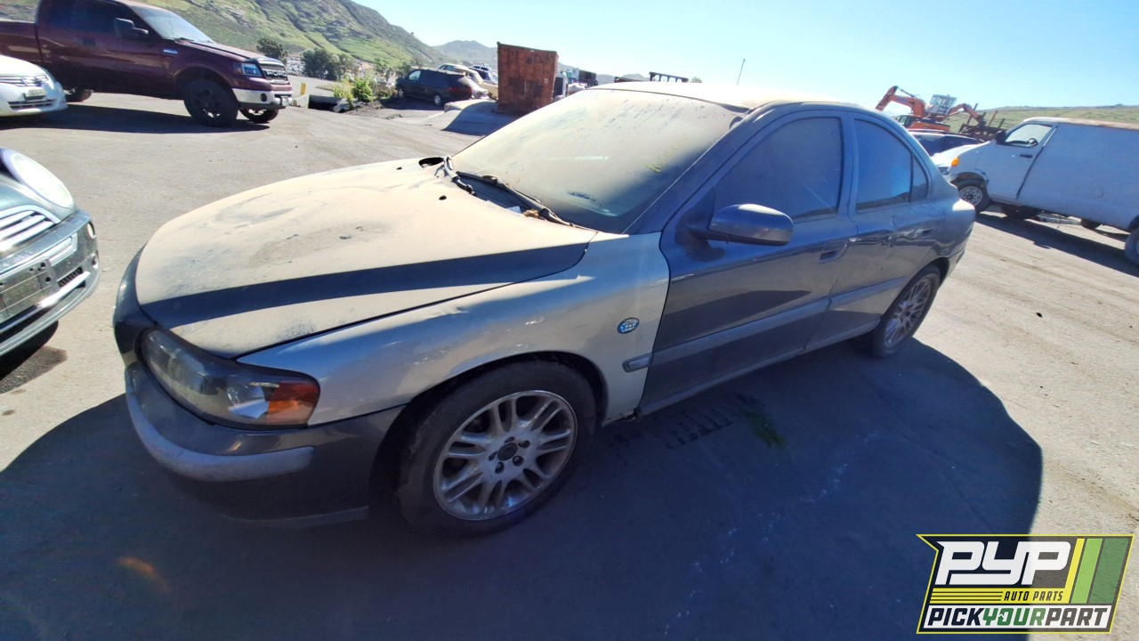 2004 VOLVO S60 available for parts