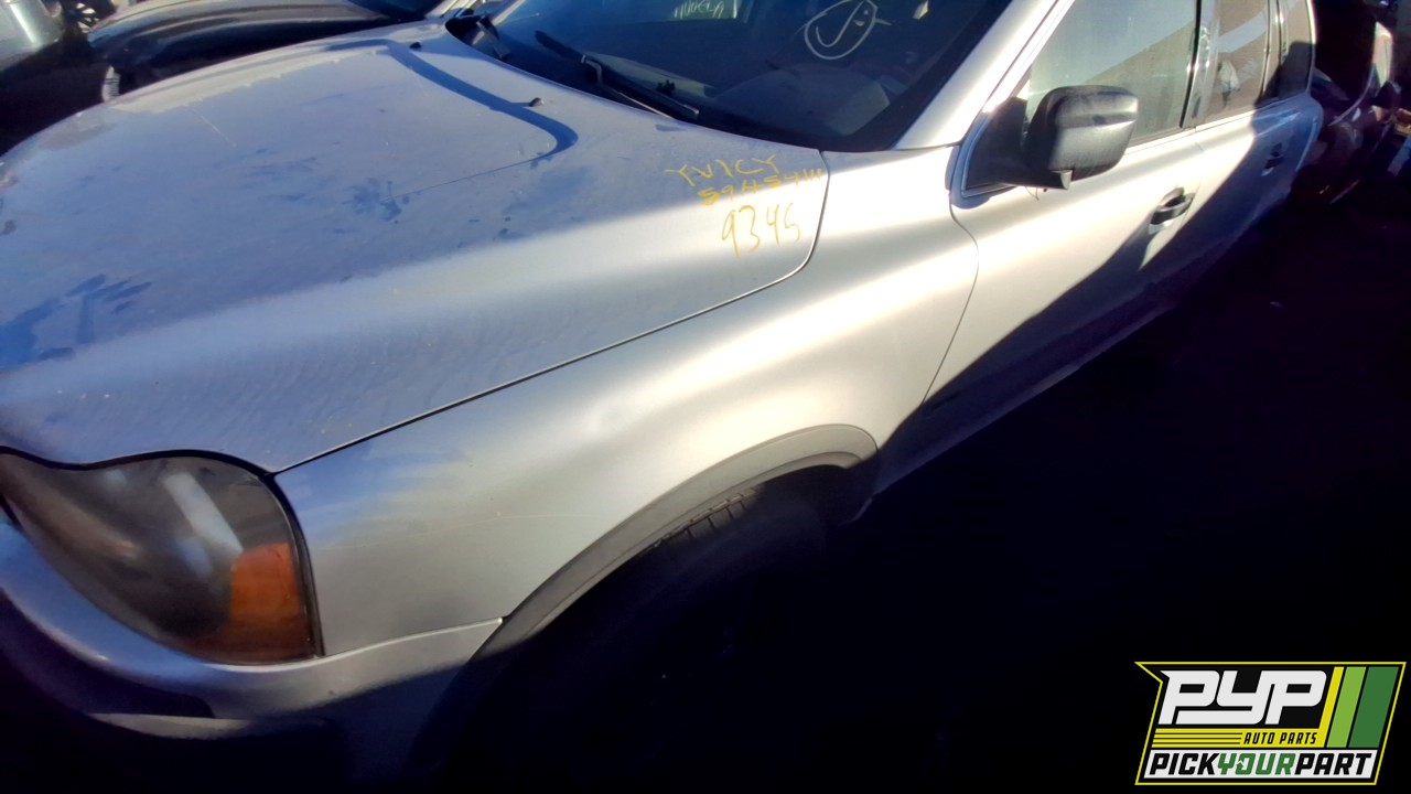 2004 VOLVO XC90 partes disponibles