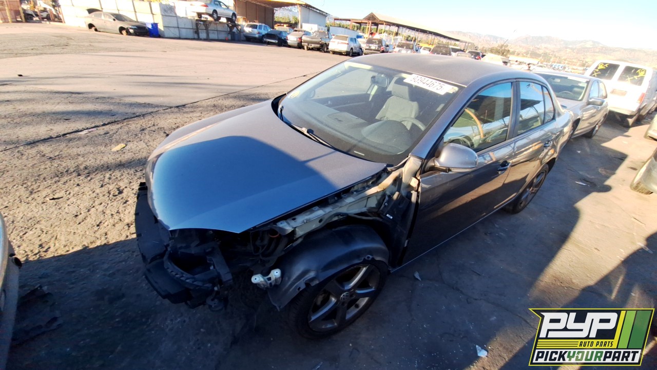 2009 VOLKSWAGEN JETTA available for parts