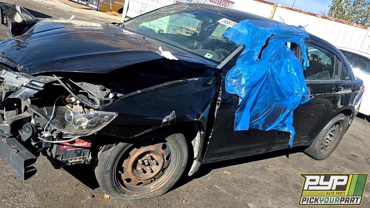 2014 CHRYSLER 200 partes disponibles