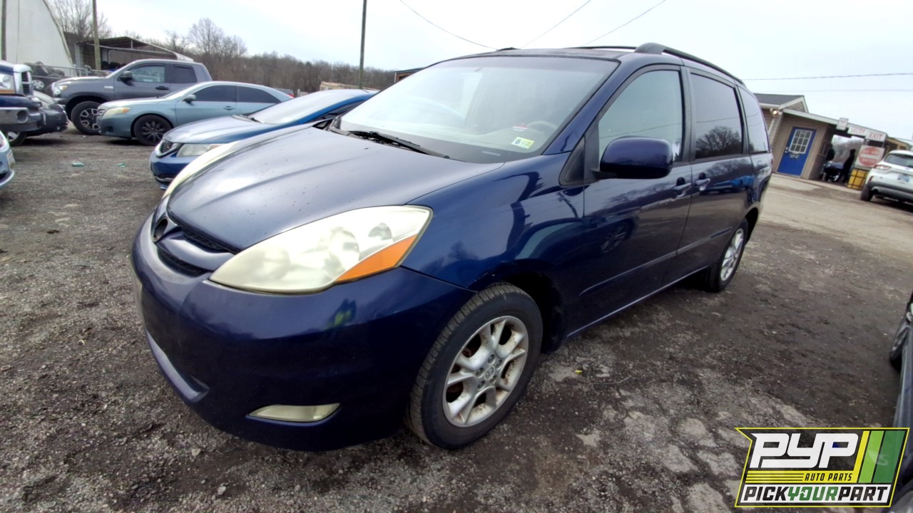 2006 TOYOTA SIENNA available for parts