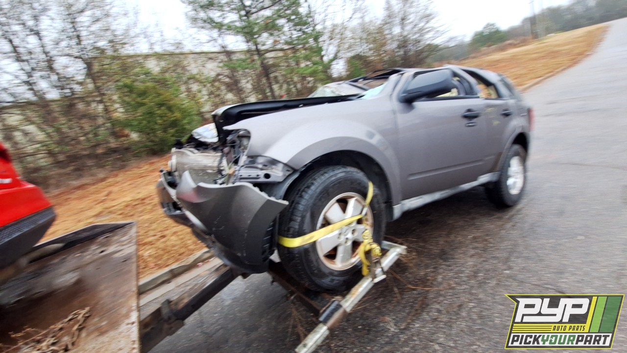 2010 FORD ESCAPE partes disponibles