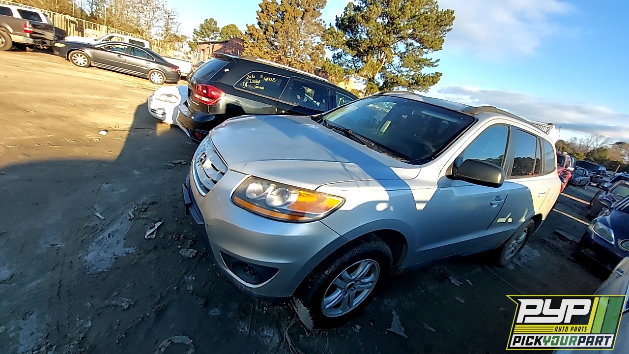 2011 HYUNDAI SANTA FE available for parts