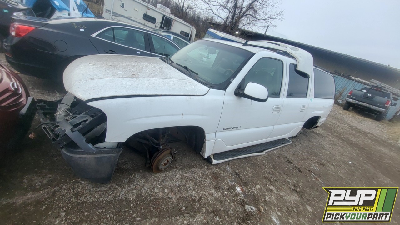 2006 GMC YUKON XL 1500 partes disponibles