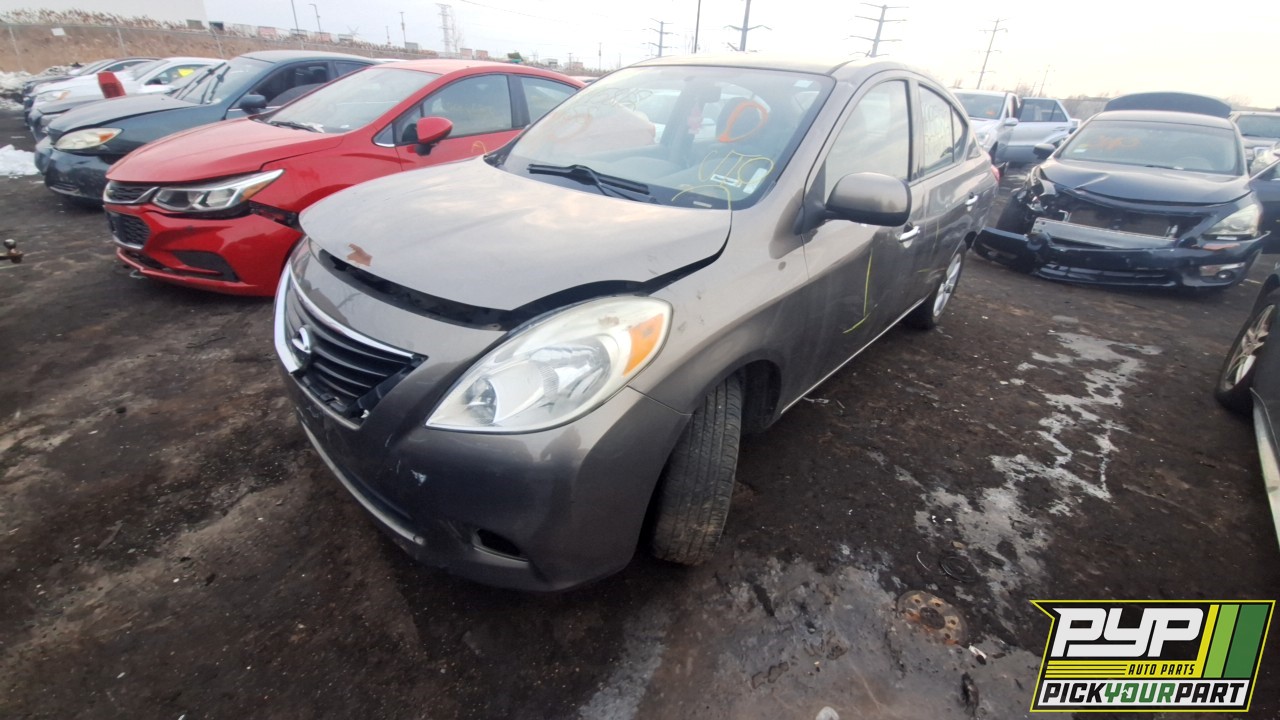 2014 NISSAN VERSA partes disponibles