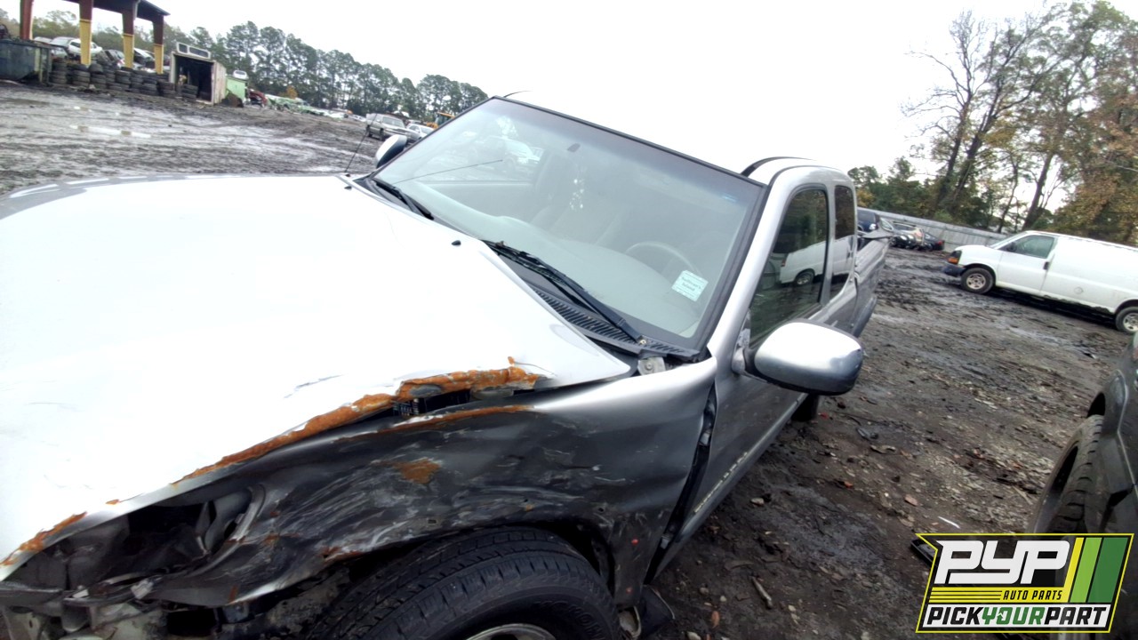 2003 TOYOTA TUNDRA partes disponibles
