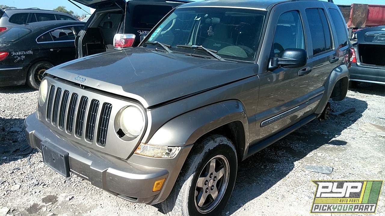 2005 JEEP LIBERTY partes disponibles