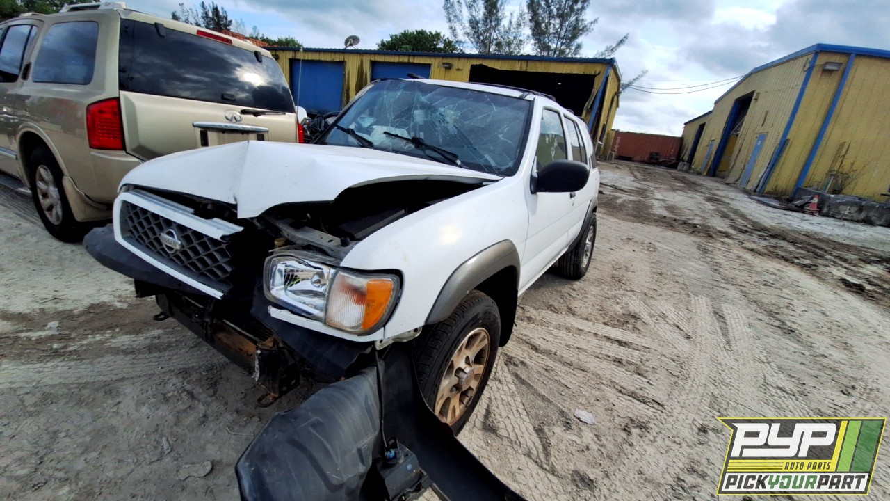 2000 NISSAN PATHFINDER available for parts