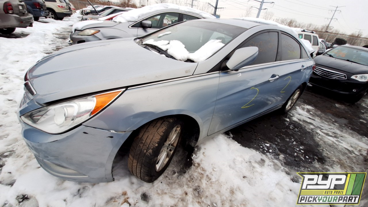 2011 HYUNDAI SONATA available for parts