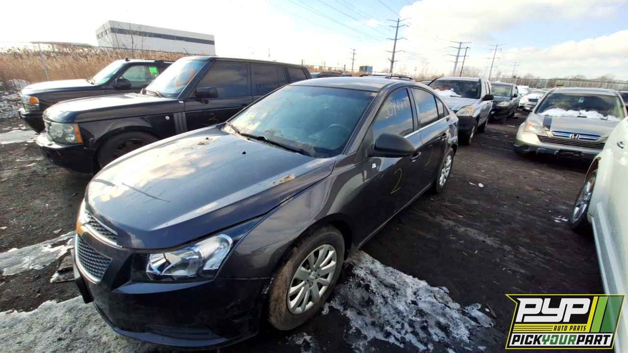 2011 CHEVROLET CRUZE partes disponibles