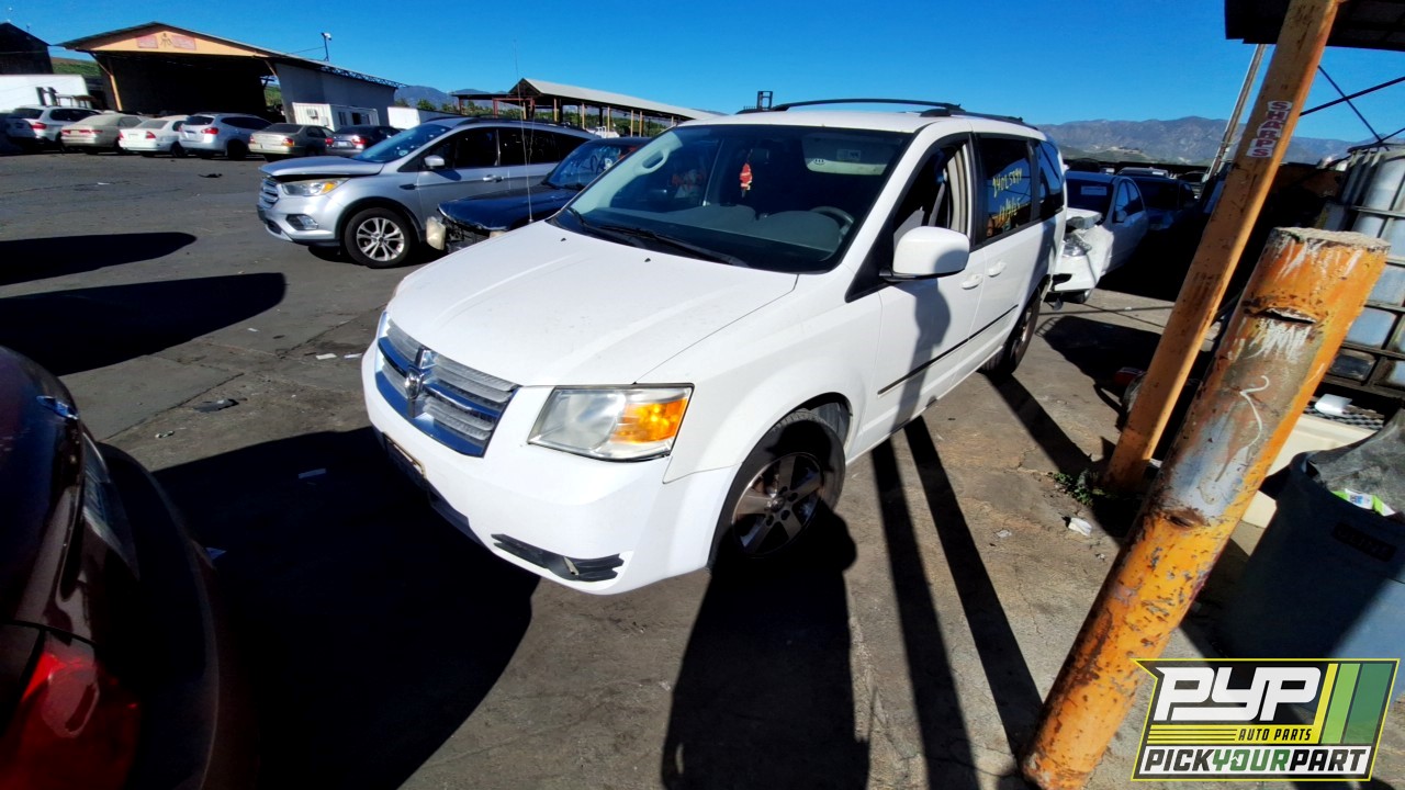 2008 DODGE GRAND CARAVAN available for parts