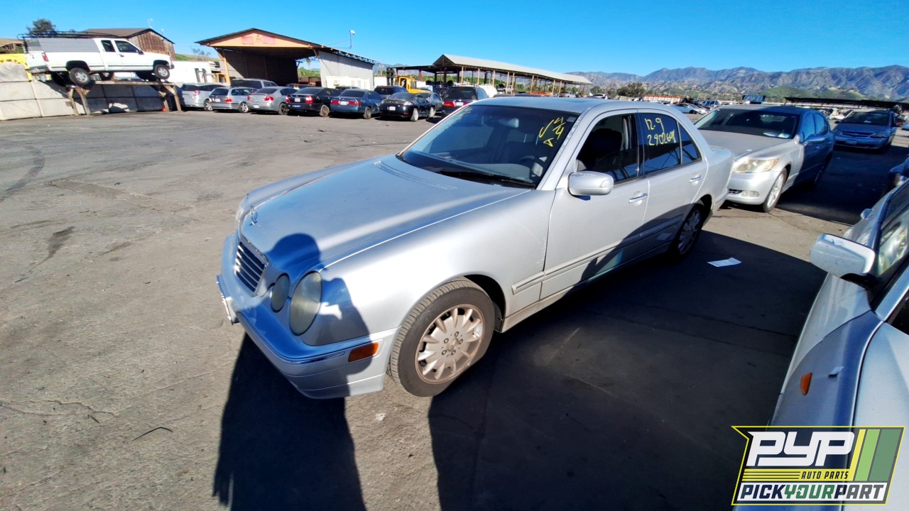 2001 MERCEDES-BENZ E320 partes disponibles