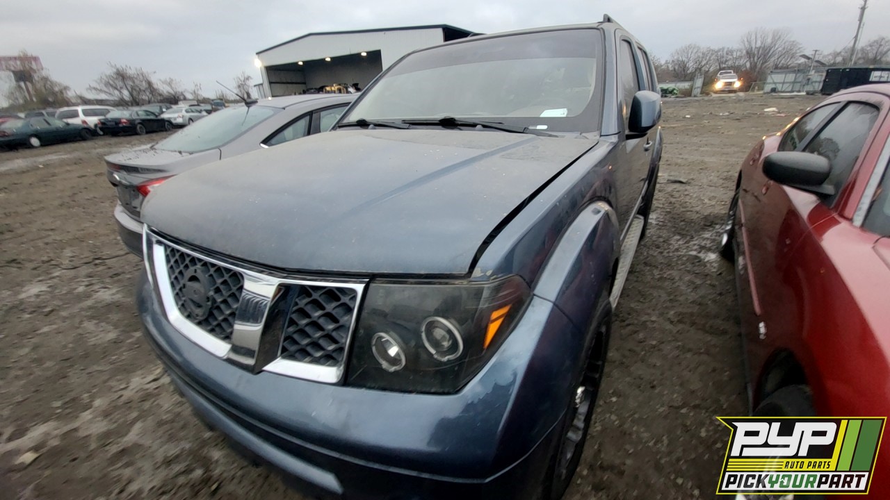 2006 NISSAN PATHFINDER partes disponibles