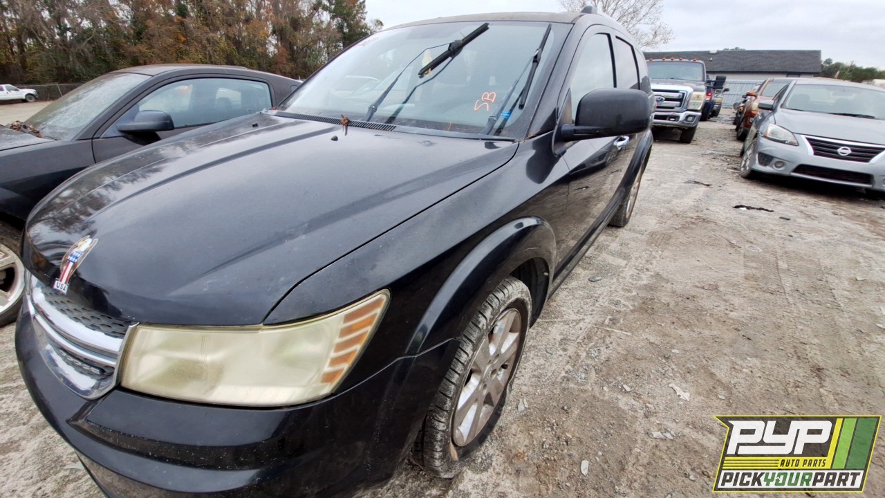 2011 DODGE JOURNEY available for parts