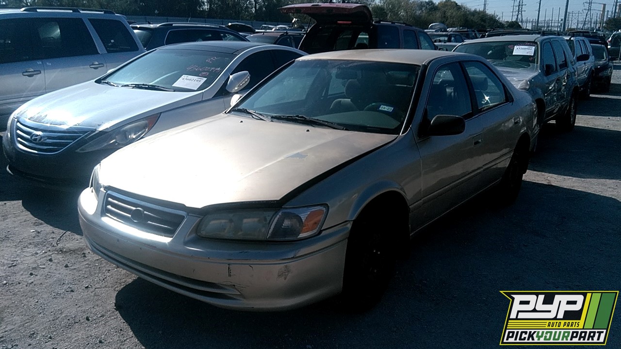 2001 TOYOTA CAMRY partes disponibles