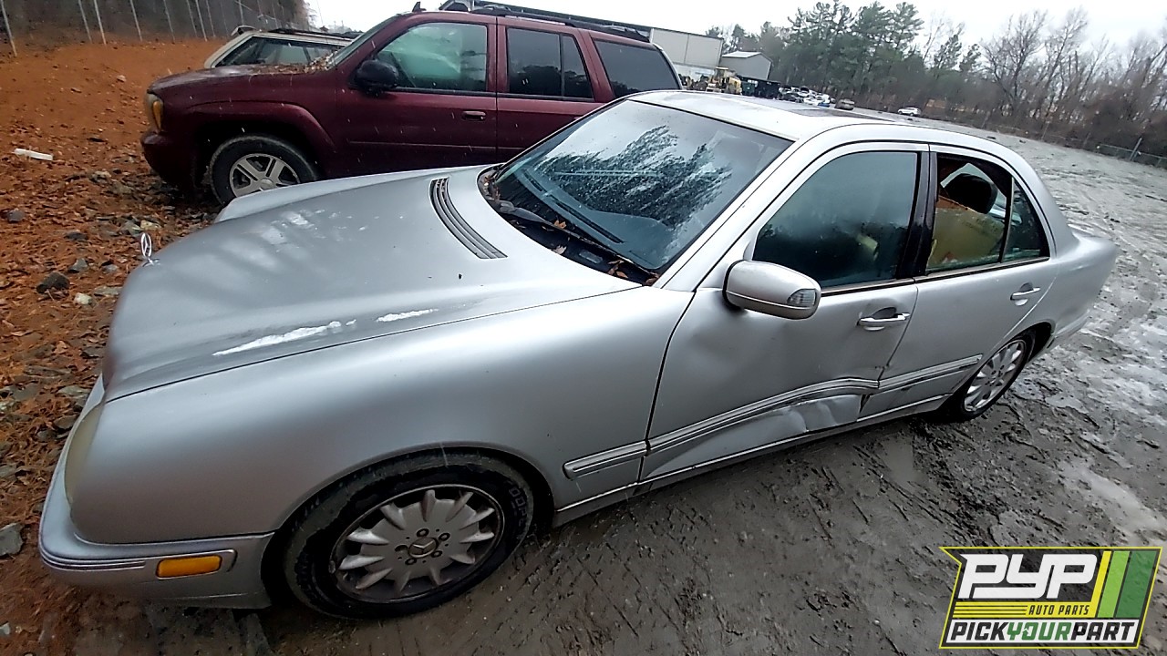 2000 MERCEDES-BENZ E320 available for parts
