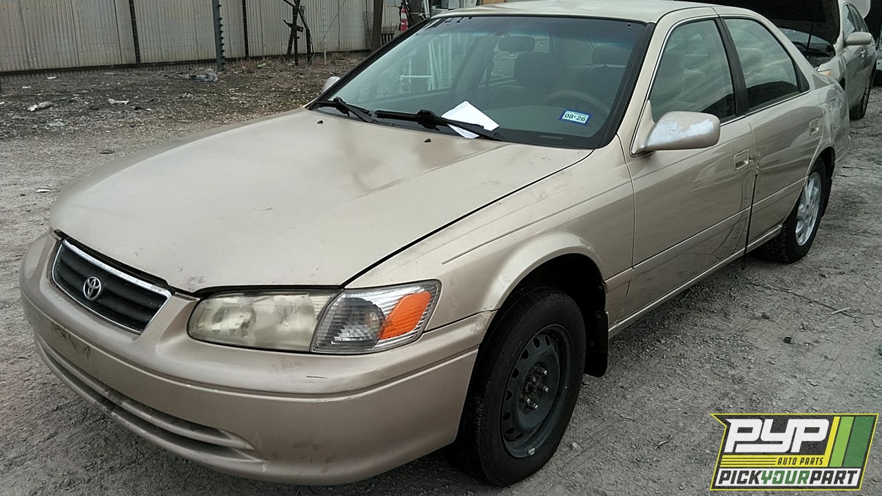 2000 TOYOTA CAMRY available for parts