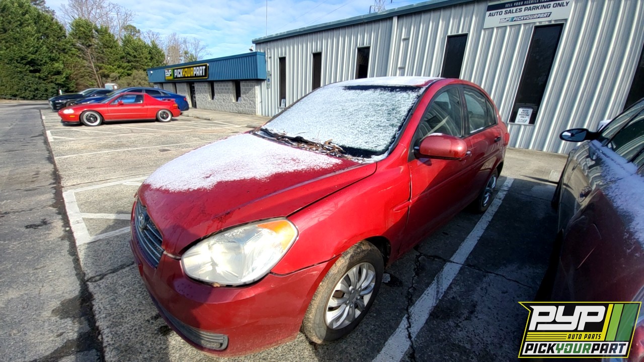 2011 HYUNDAI ACCENT partes disponibles