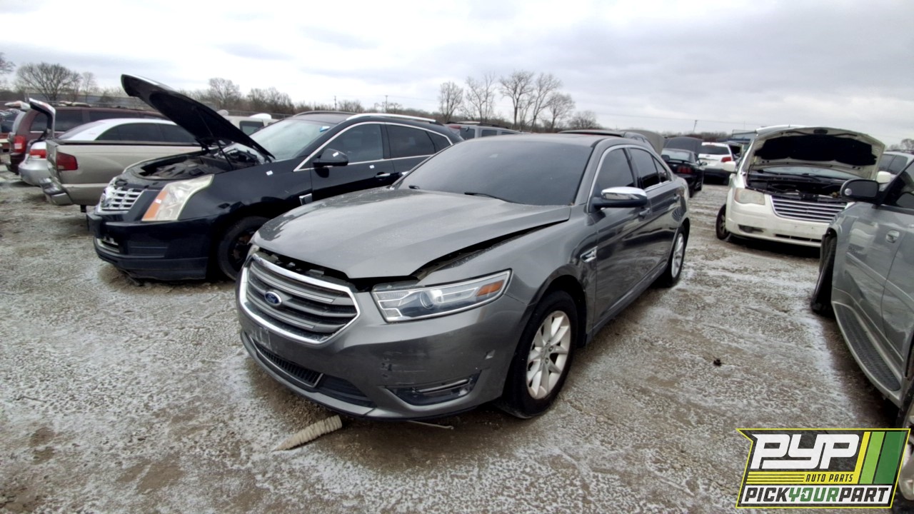 2013 FORD TAURUS partes disponibles