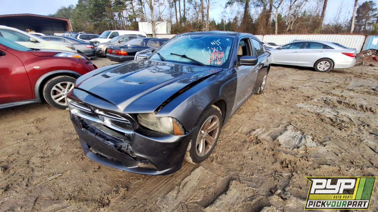 2014 DODGE CHARGER partes disponibles