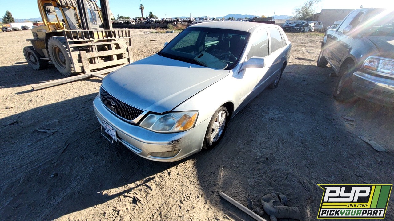 2000 TOYOTA AVALON available for parts