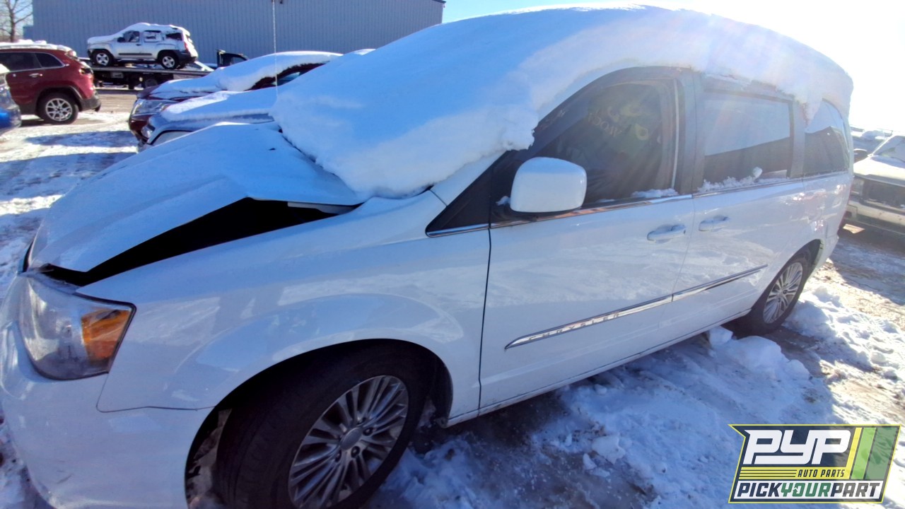 2014 CHRYSLER TOWN & COUNTRY partes disponibles