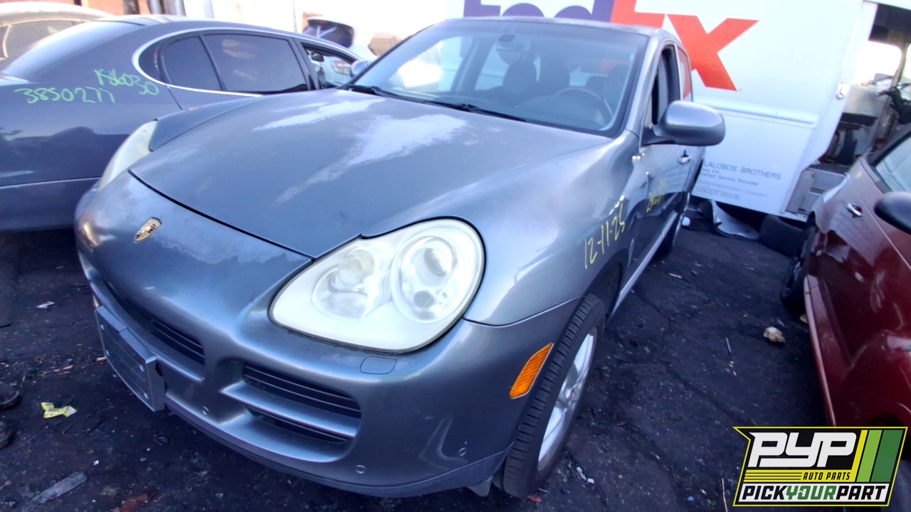 2004 PORSCHE CAYENNE available for parts